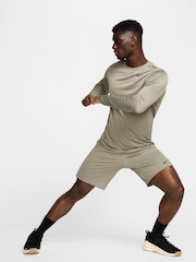 Nike Light Army Totality Dri-FIT 9 inch Unlined Training Shorts - Image 7 of 7