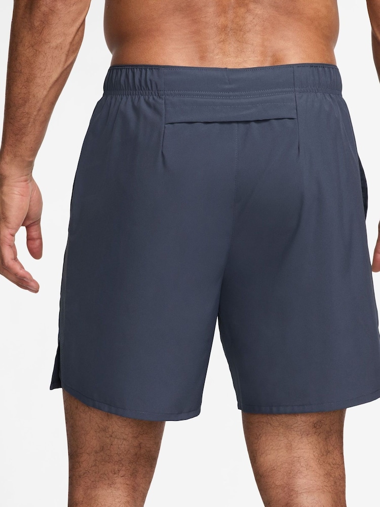 Nike Thunder Blue Challenger Dri-FIT 7 inch 2-in-1 Running Shorts - Image 2 of 5