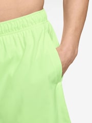 Limettengrün - Nike Challenger Dri-fit 2-in-1-Laufshorts, 7 Zoll - Bild 4 von 5