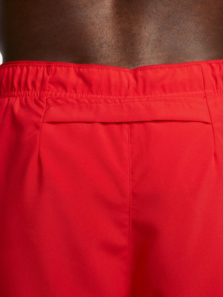 Nike University Red Challenger Dri-FIT 7 inch 2-in-1 Running Shorts - Image 6 of 8