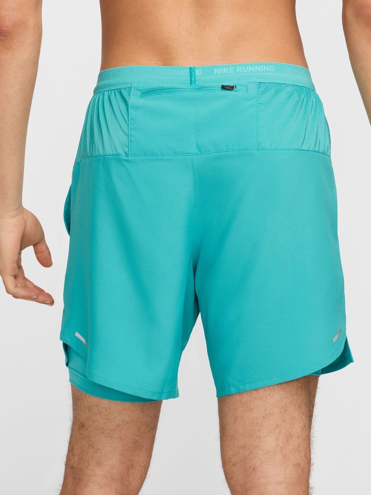 Nike Cactus Blue Dri-FIT Stride 7 Inch 2-In-1 Running Shorts - Image 3 of 18
