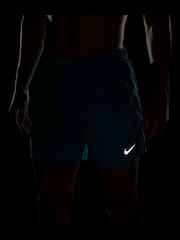 Nike Cactus Blue Dri-FIT Challenger 5 inch Brief Lined Running Shorts - Image 9 of 9
