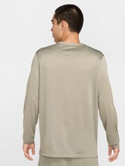Lahka armada - Majica Nike Dri-FIT Legend Training  - Slika 2 iz 7