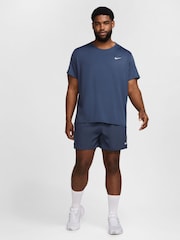 Modra - Tekaška majica Nike Dri-FIT Miler  - Slika 7 iz 9