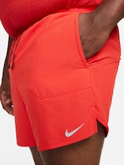 Czerwony University - Nike Dri-FIT Stride 7 Inch Running Shorts - Image 10 of 11