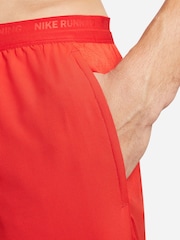 Czerwony University - Nike Dri-FIT Stride 7 Inch Running Shorts - Image 5 of 11