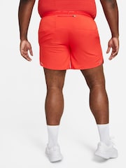 Czerwony University - Nike Dri-FIT Stride 7 Inch Running Shorts - Image 9 of 11