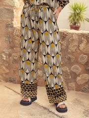 Monochrome/Yellow Geometric Print Drawstring Wide Leg Trousers - Image 2 of 6