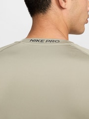 Легкая Армия - Nike Тонкая футболка Pro Dri-FIT Slim - Image 4 of 6