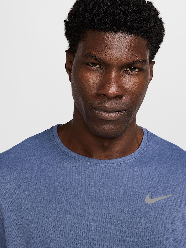 Nike Diffused Blue Dri-FIT Miler Long Sleeve Running Top - Image 4 of 5