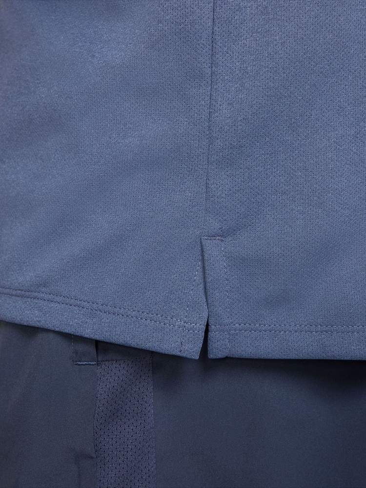 Nike Diffused Blue Dri-FIT Miler Long Sleeve Running Top - Image 5 of 5