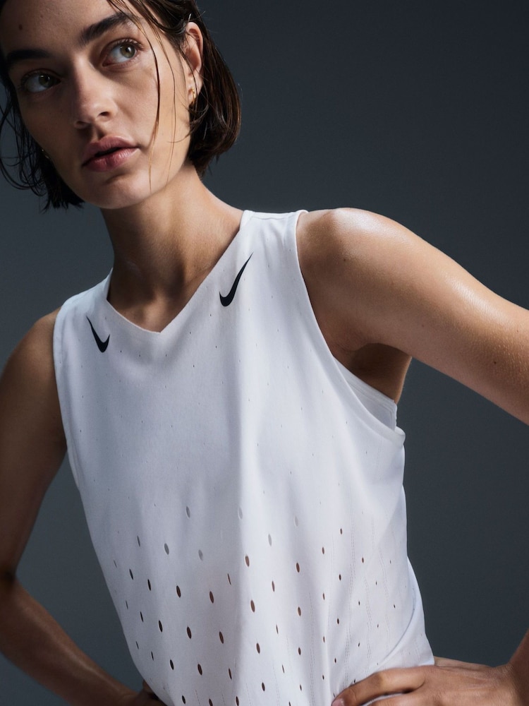 Nike White AeroSwift Dri-FIT ADV Running Singlet Vest - Image 3 of 5