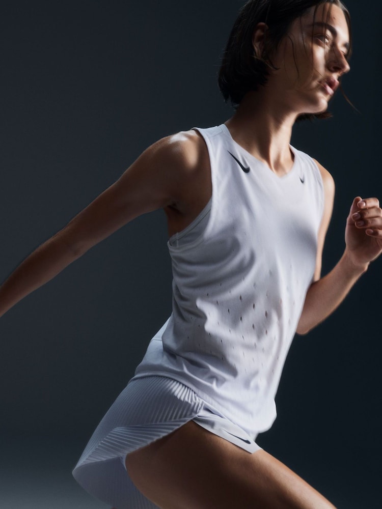 Nike White AeroSwift Dri-FIT ADV Running Singlet Vest - Image 4 of 5