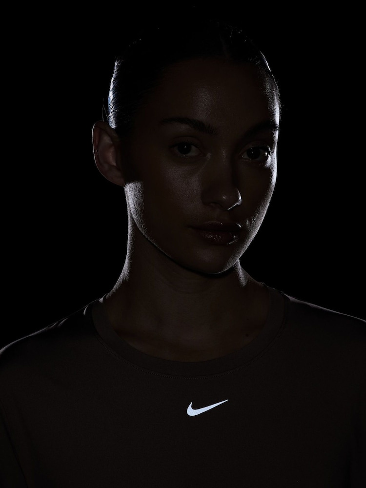 Nike Brown One Classic Dri-FIT Short Sleeve Top - Image 7 of 7