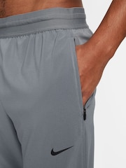 Nike Smoke Grey Flex Rep Dri-FIT Training Joggers - Image 4 of 6