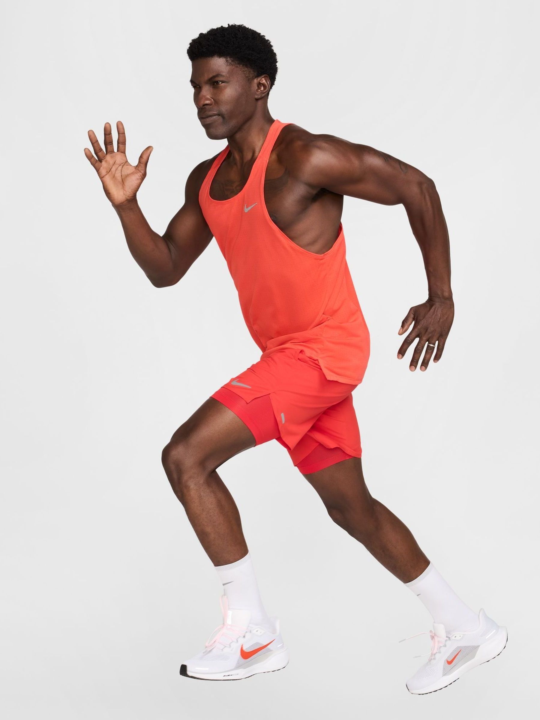 nike running fast top