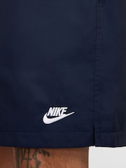 Obsidiana - Pantalones cortos tejidos con diseño fluido de Nike Club - Imagen 4 de 7
