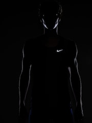 Obsidian - Tekaška majica brez rokavov Nike Fast Dri-FIT Running Singlet - Slika 5 iz 5