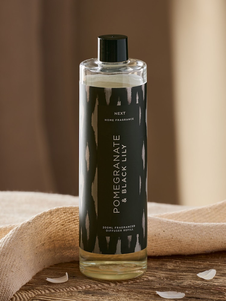 Pomegranate and Black Lily 200ml Fragranced Reed Refill Diffuser - Image 1 of 3