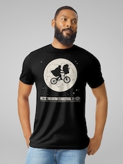 All + Every Black E.T. 1982 Space Explorer Bike Flyin' High Mens 100% Cotton T-Shirt - Image 2 of 4