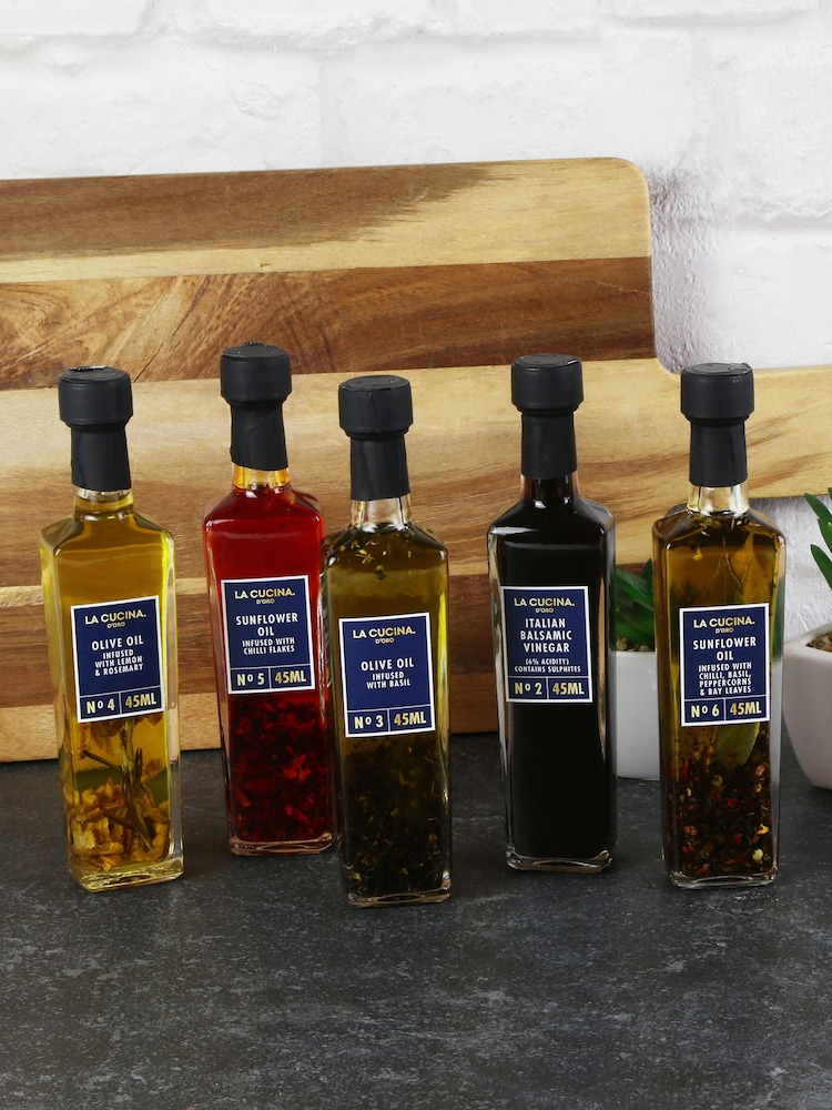 La Cucina Oil and Vinegar Tasting Selection - Image 1 of 4