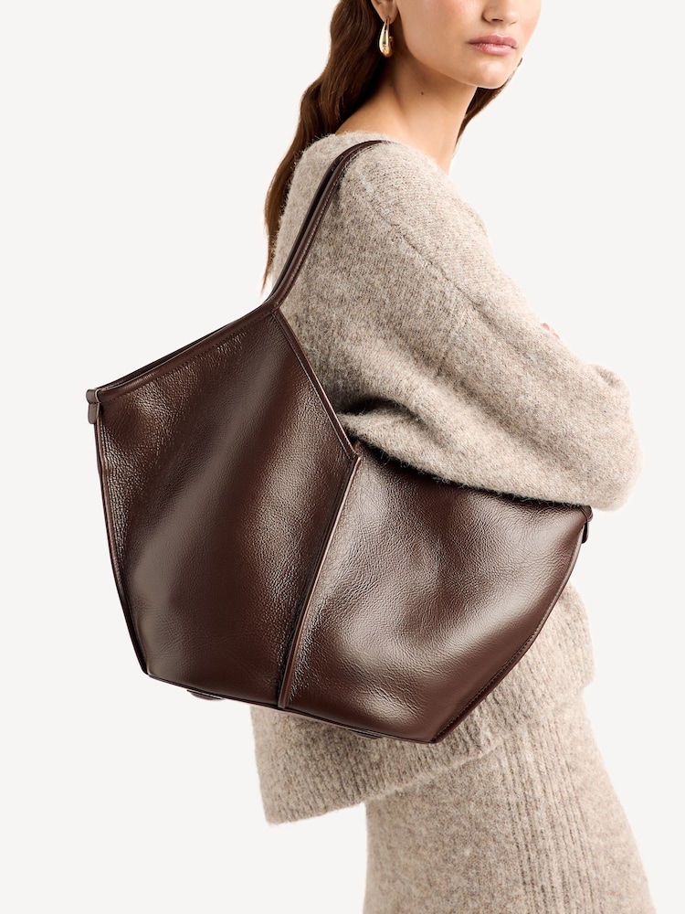 Hereu Studio Dark Brown Calella Distressed Leather Tote - Image 2 of 8
