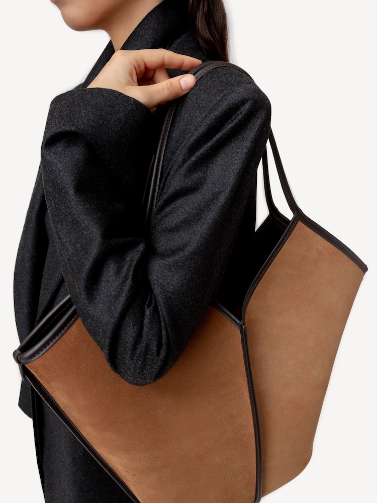 Hereu Studio Brown Calella Distressed Leather Tote - Image 2 of 6