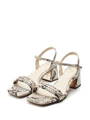 Moda In Pelle Mayra Tubular Upper Low Block Heels - Image 3 of 4