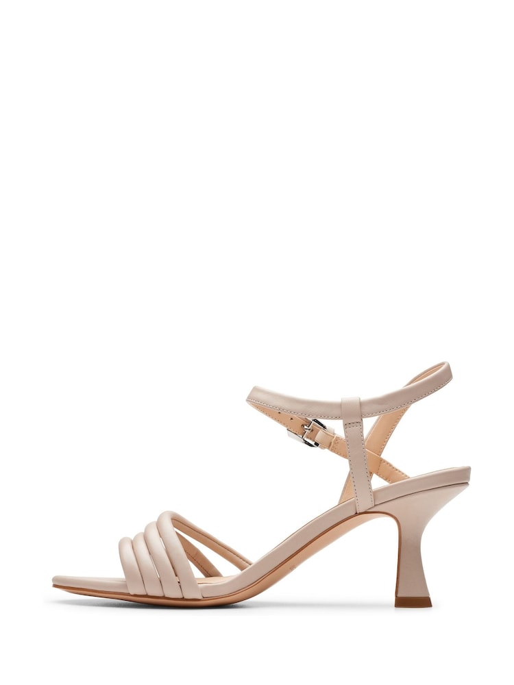 Naturalny - Clarks Leather Amali May Sandals - Image 2 of 7