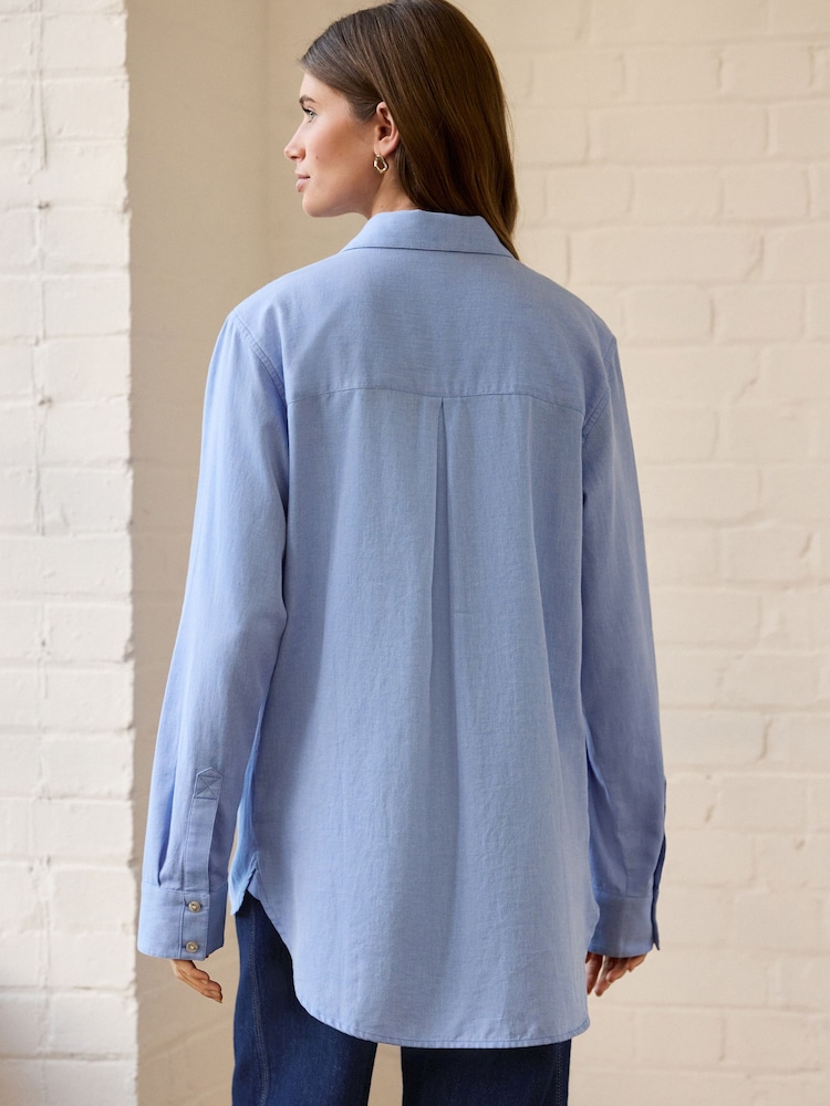 Blau - Lässiges Hemd aus 100 % Baumwolle mit Button-Down-Kragen und langen Ärmeln - Bild 2 von 7 Blau - Lässiges Hemd aus 100 % Baumwolle mit Button-Down-Kragen und langen Ärmeln - Bild 2 von 7