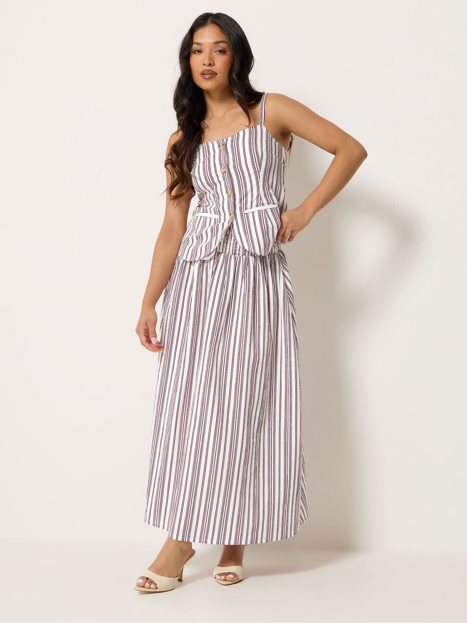 Pixiegirl Petite Women's Red Striped Maxi Skirt - Image 1