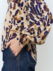 Estampado animal - Blusa de punto y manga larga con cuello en pico - Imagen 5 de 8