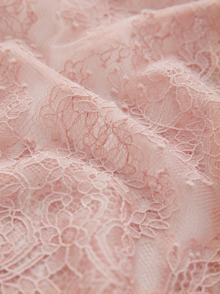 Pink - Langärmelige Spitzenbluse mit Rüschen - Bild 8 von 8 Pink - Langärmelige Spitzenbluse mit Rüschen - Bild 8 von 8