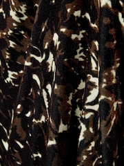 Reiss Black Sonya Cut Out Abstract Print Velvet Dress - Image 6 of 6