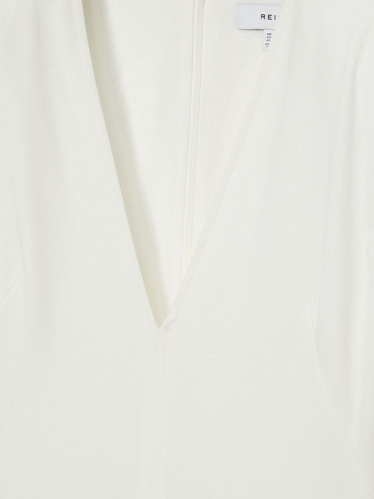 Reiss White Hattie Plunge-Neck Crepe Maxi Dress - Image 6 of 6