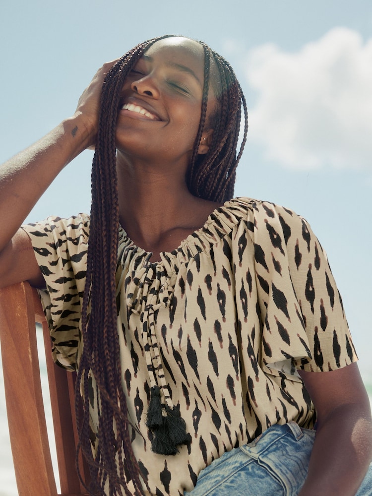 Neutral Dash Print Short Sleeve Tie Neck Bardot Top - Image 4 of 7