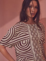 Brown Bubble Hem Boxy T-Shirt - Image 2 of 6