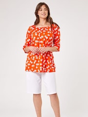Roman White Knee Length Stretch Shorts - Image 3 of 3