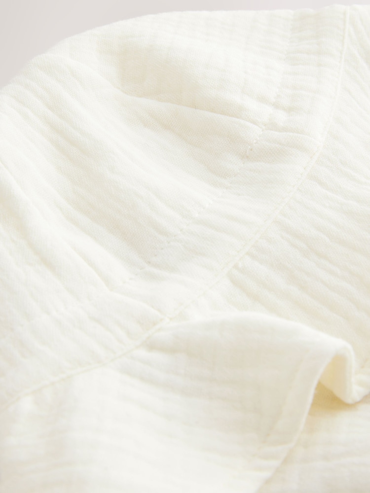 White 100% Cotton Baby Summer Hat (0mths-2yrs) - Image 3 of 3
