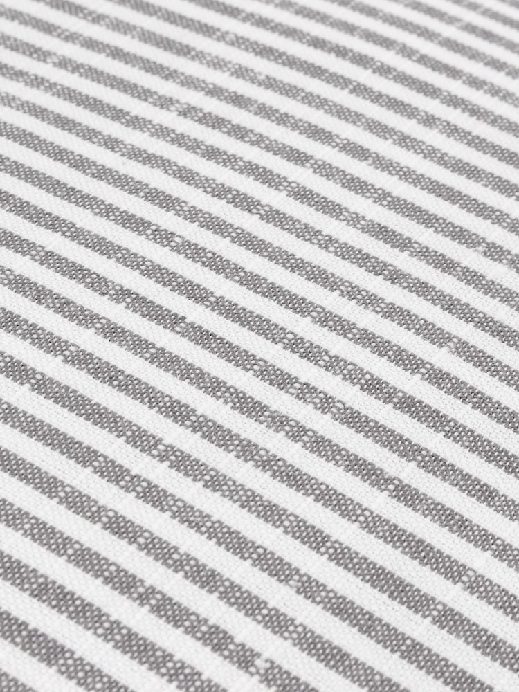 Yard Truro Stripe Yarn Dyed 100% Cotton Cushion - صورة 4 من 4