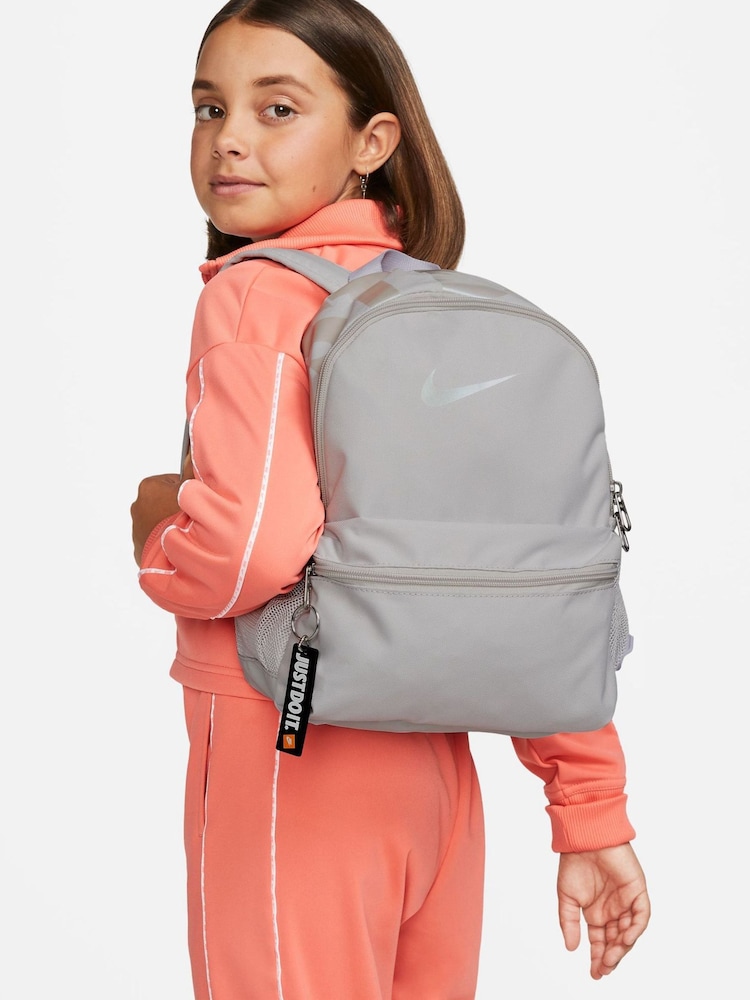 Детский рюкзак Nike Brasilia JDI (11 л) - Изображение 1 из 8
