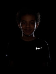 črna - Trening majica Nike Dri-FIT Miler - Slika 7 iz 12