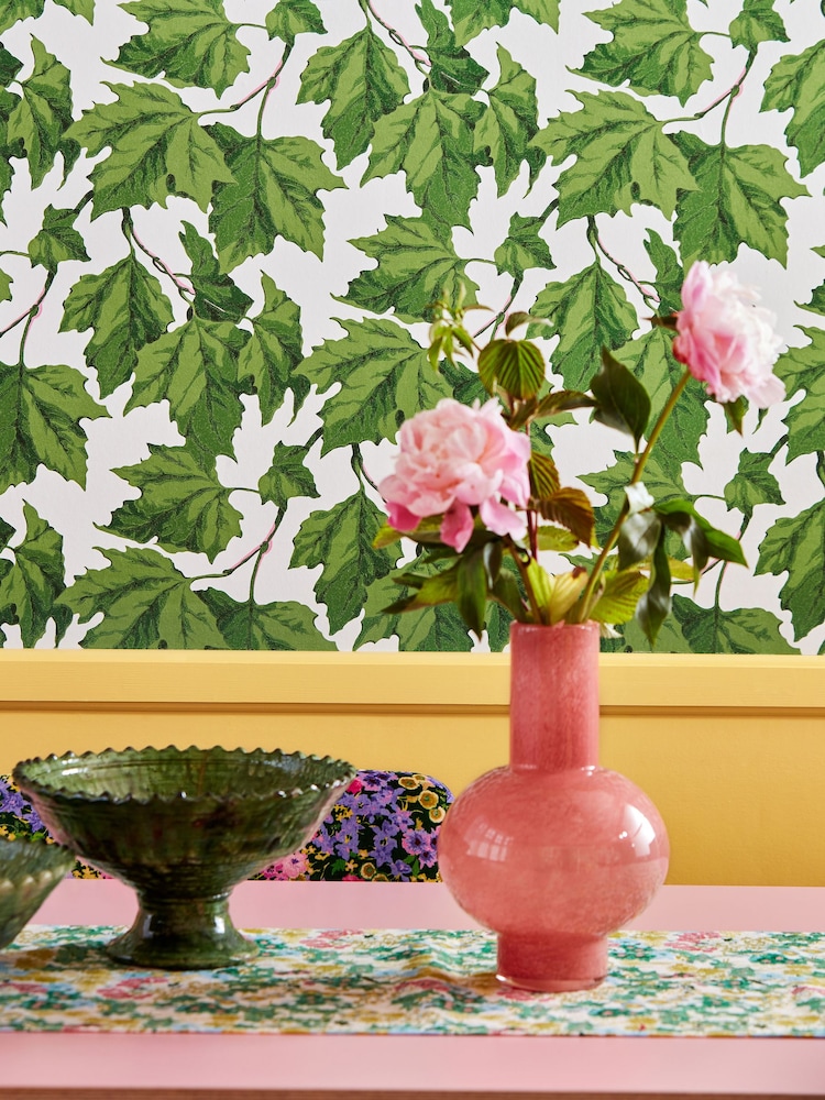 Harlequin Emerald Dappled Leaf 10.05M Wallpaper - Image 2 of 3