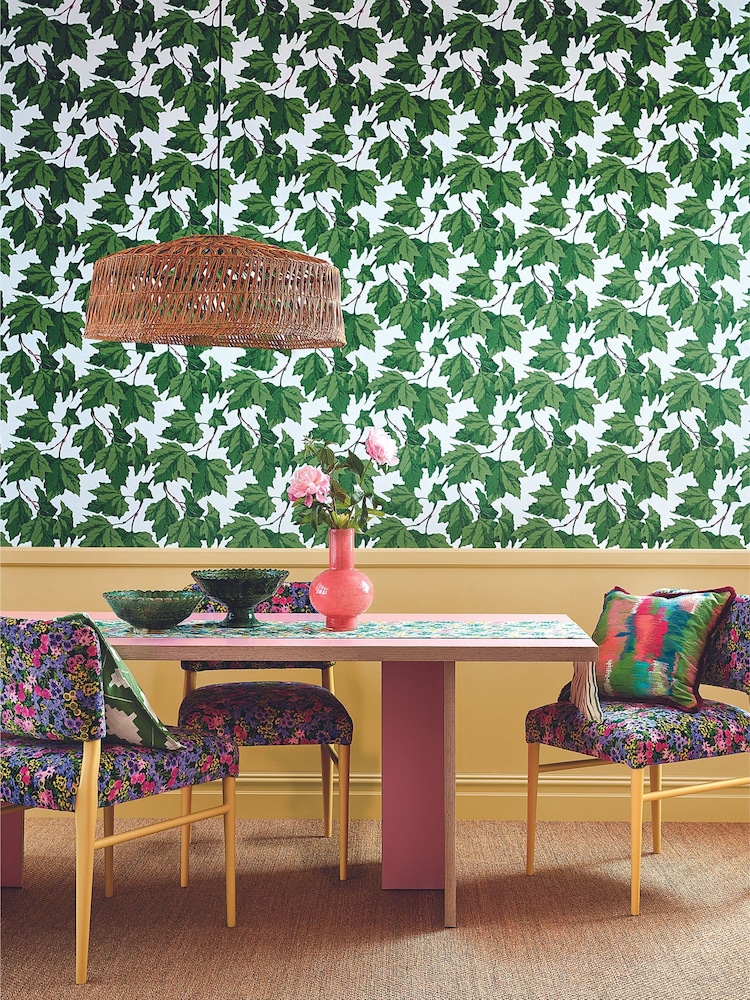 Harlequin Dappled Leaf Emerald 10.05M Wallpaper - Image 1 of 2
