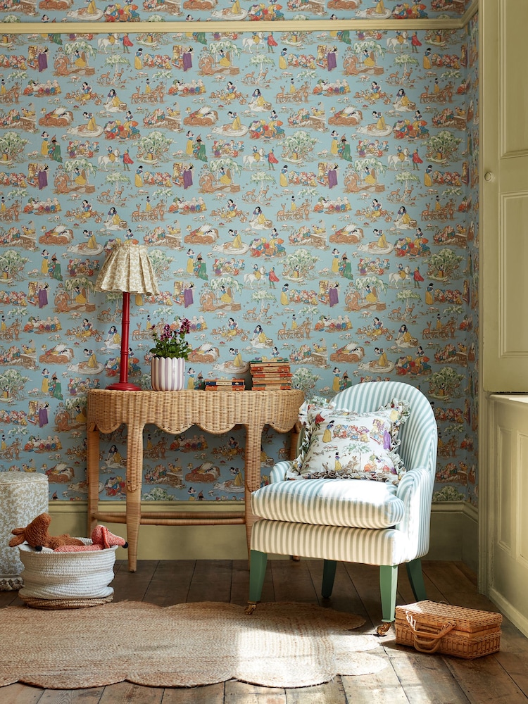 Sanderson Puddle Blue Snow White 10.05M Wallpaper - Image 1 of 2