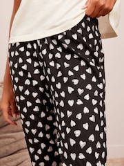 Friends Like These White Embrodiered Heart Tee And Leggings Lounge Set - Image 5 of 5