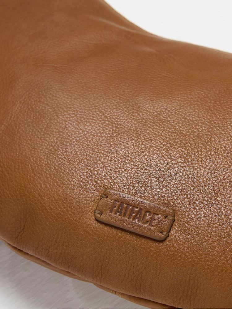 FatFace Harlow Brown Sling Bag - Image 5 of 5 FatFace Harlow Brown Sling Bag - Image 5 of 5
