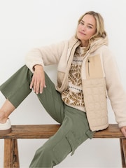 FatFace Honey Natural Fleece Quilted Jacket - Image 3 of 6