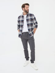 Серый - FatFace Cuffed Cargo Trousers - Изображение 1 из 6