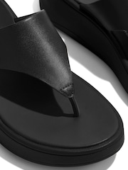 Fitflop F-Mode Leather Flatform Toe Post Sandals - Image 4 of 5